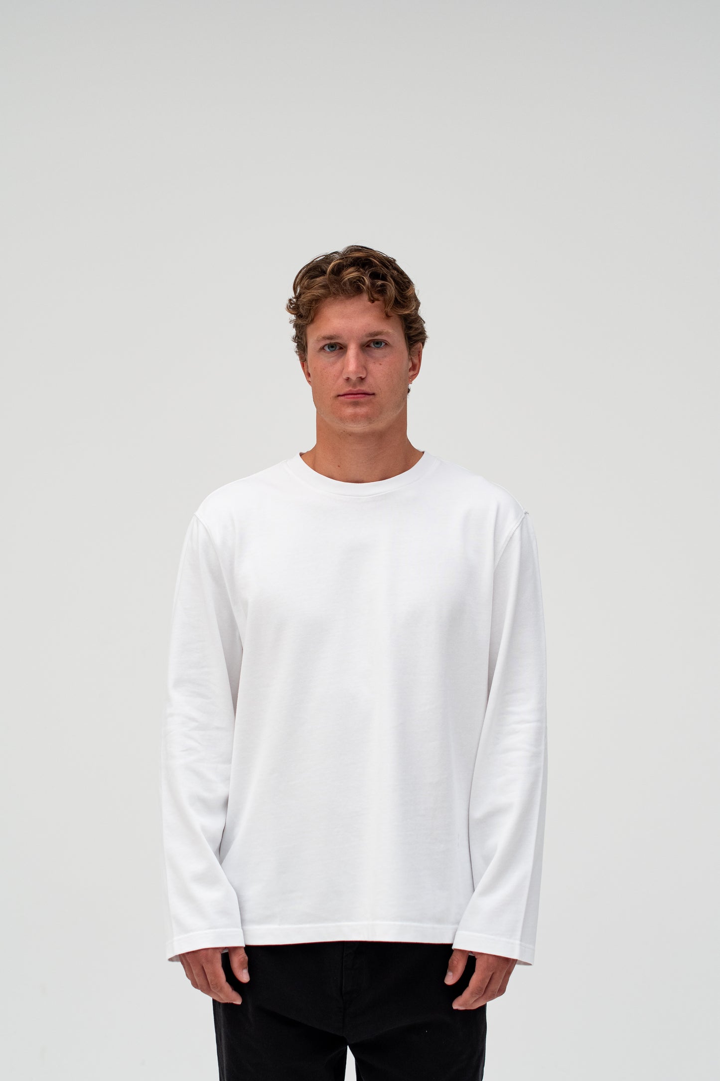 Nova Longsleeve White