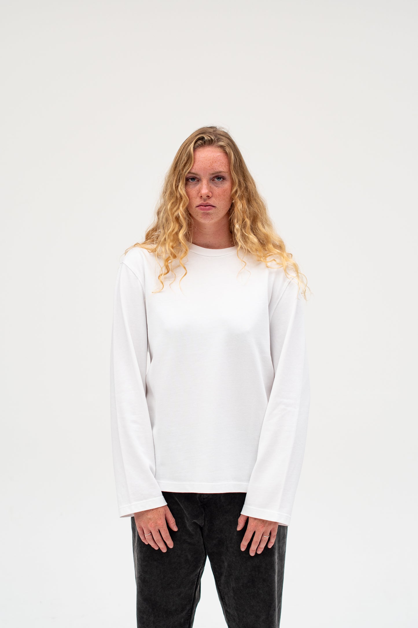 Nova Longsleeve White